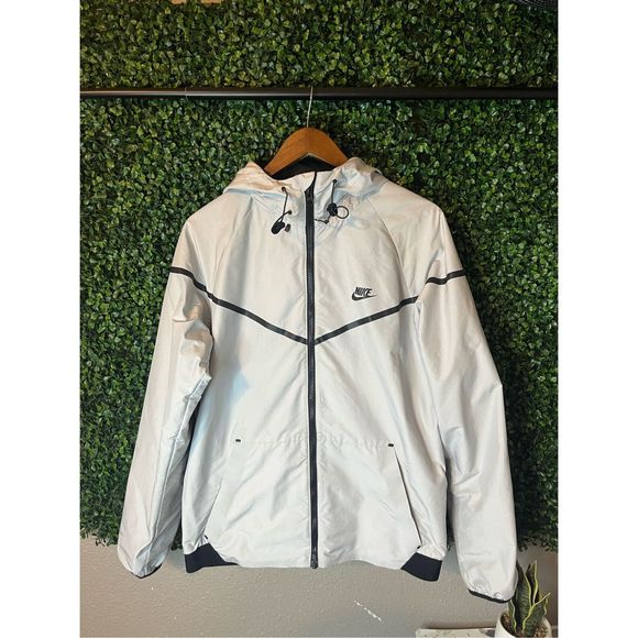 Nike Other - Nike Tech Icy Gray Jacket Size Medium